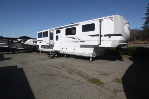 2022 Forest River River Ranch FLAT FLOOR for sale at Oregon RV Outlet LLC - 5th Wheels in Grants Pass OR