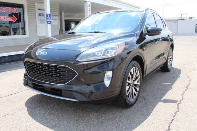 2020 Ford Escape Titanium