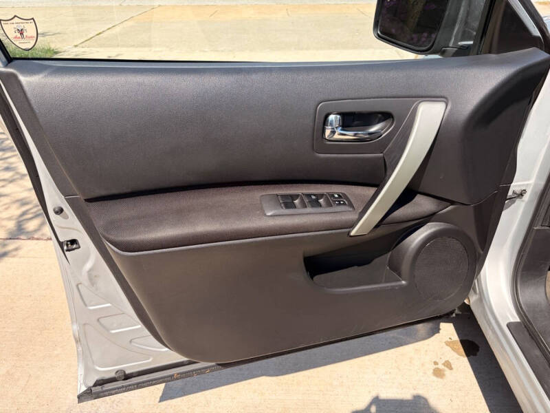 2013 Nissan Rogue SV