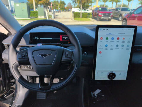 2025 Ford Mustang Mach-E Premium