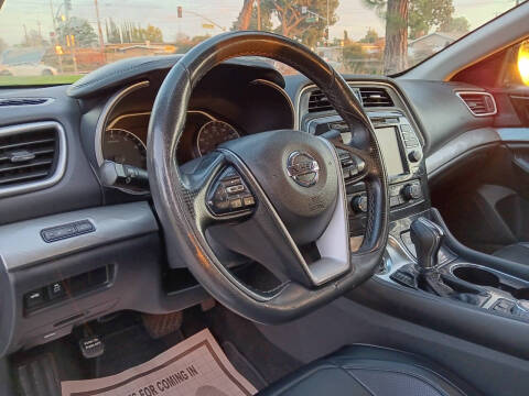 2017 Nissan Maxima 3.5 SV