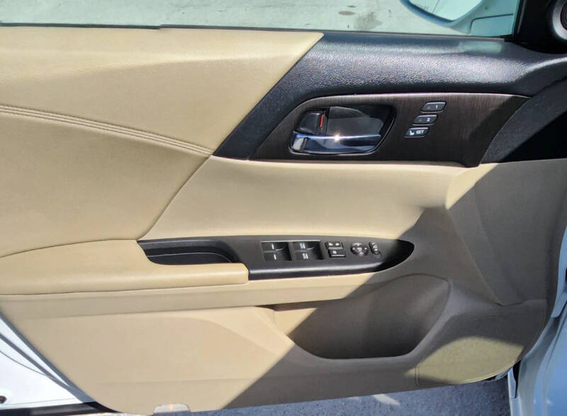 2013 Honda Accord EX-L V6 w/Navi