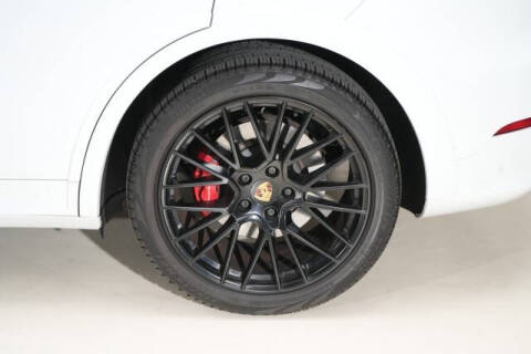 2021 Porsche Cayenne GTS