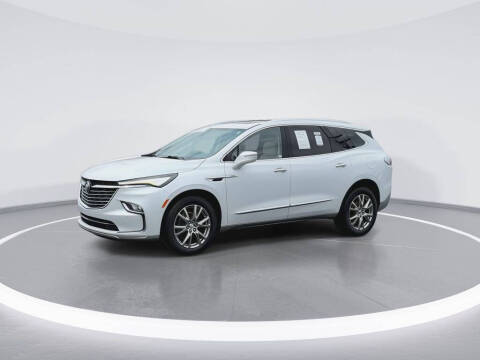 2023 Buick Enclave Essence