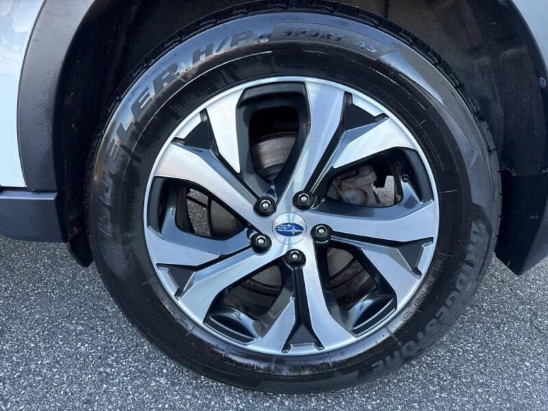 2021 Subaru Outback Touring