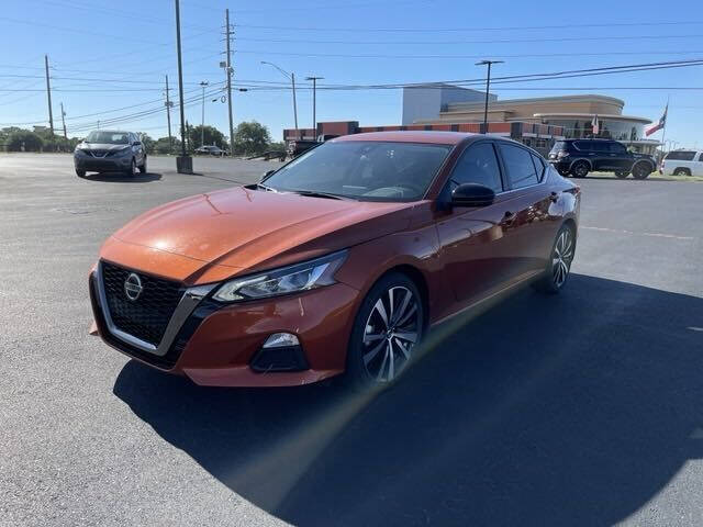 2022 Nissan Altima 2.0 SR