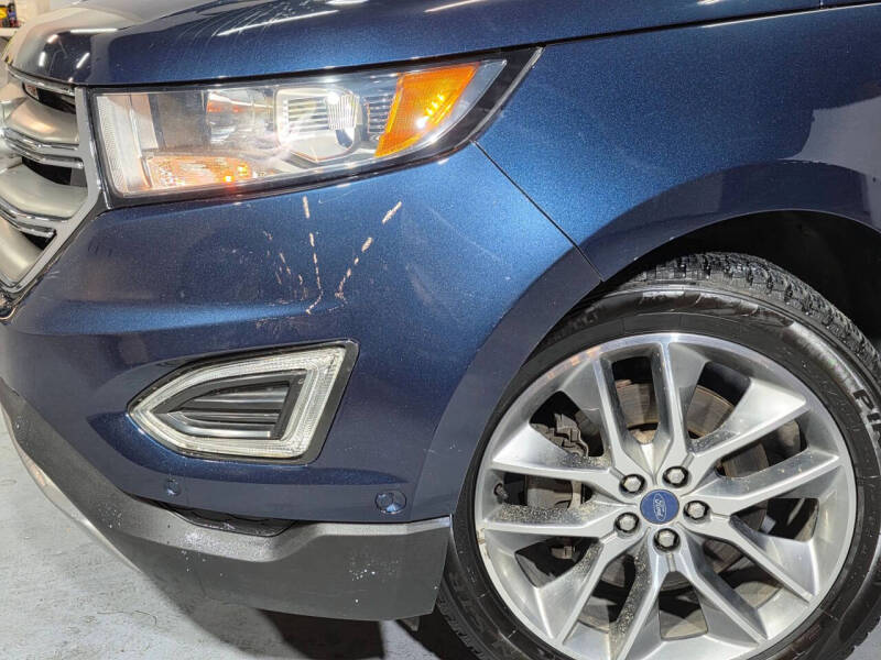 2017 Ford Edge Titanium