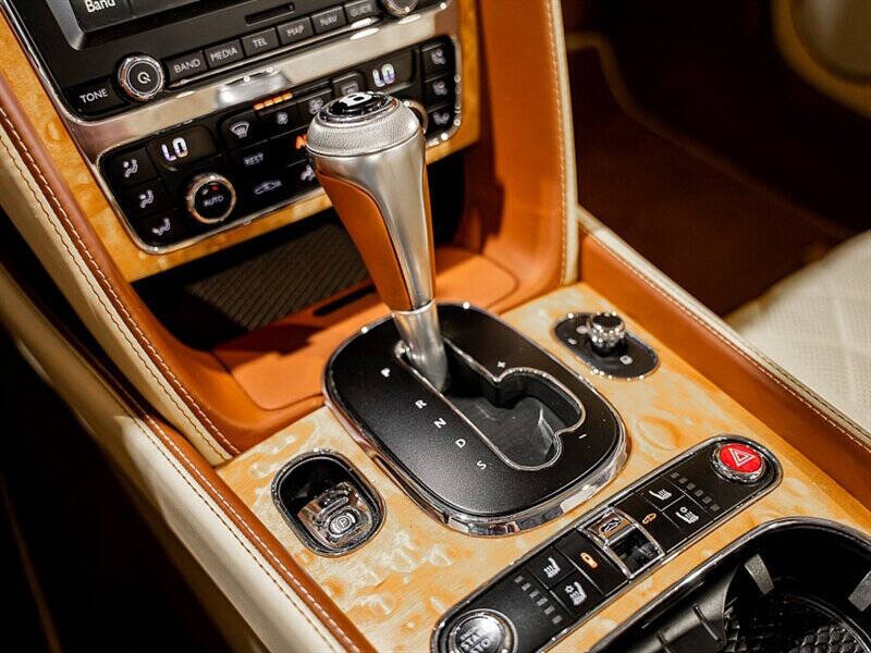 2016 Bentley Continental 44