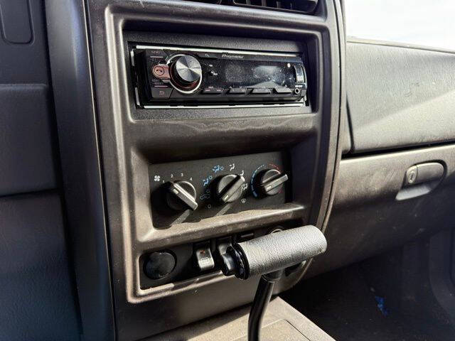 2001 Jeep Cherokee Sport