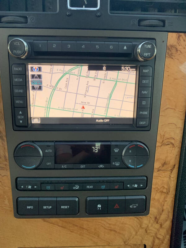 2011 Lincoln Navigator