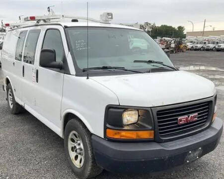 2013 GMC Savana for sale at Vans Vans Vans INC in Blauvelt NY