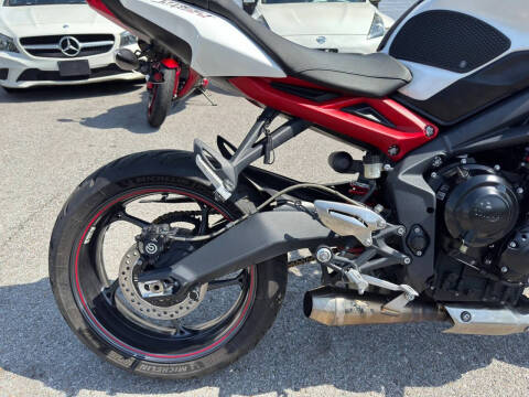 2017 Triumph Street Triple R (ABS)