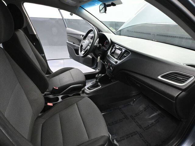 2019 Hyundai Accent SE