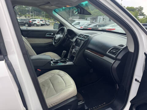2016 Ford Explorer Platinum