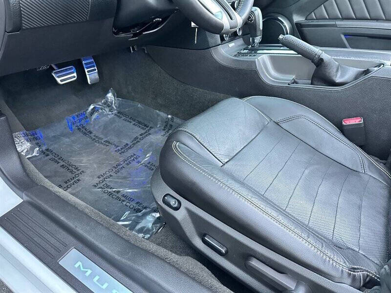 2014 Ford Mustang V6 Premium