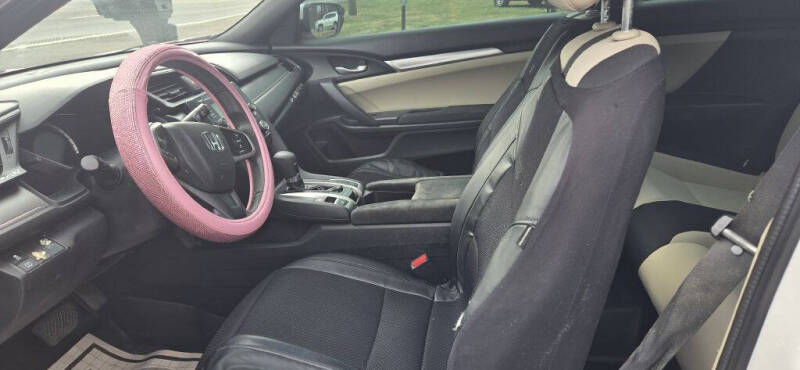 2017 Honda Civic LX-P