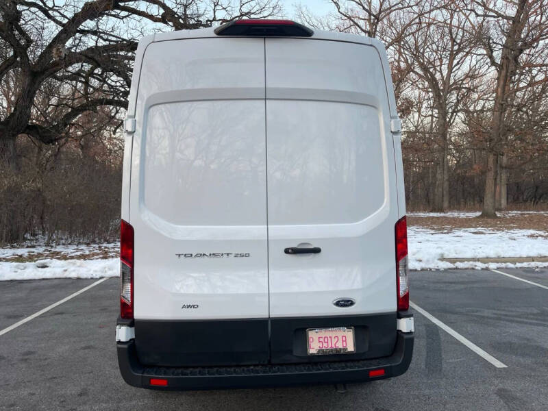 2022 Ford Transit 250