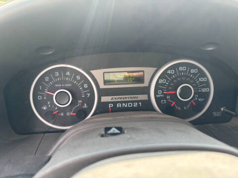 2005 Ford Expedition XLS