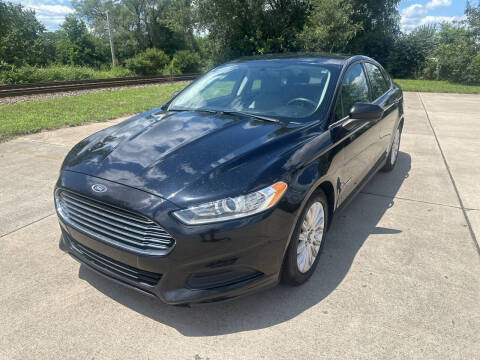 2016 Ford Fusion Hybrid for sale at Mr. Auto in Hamilton OH