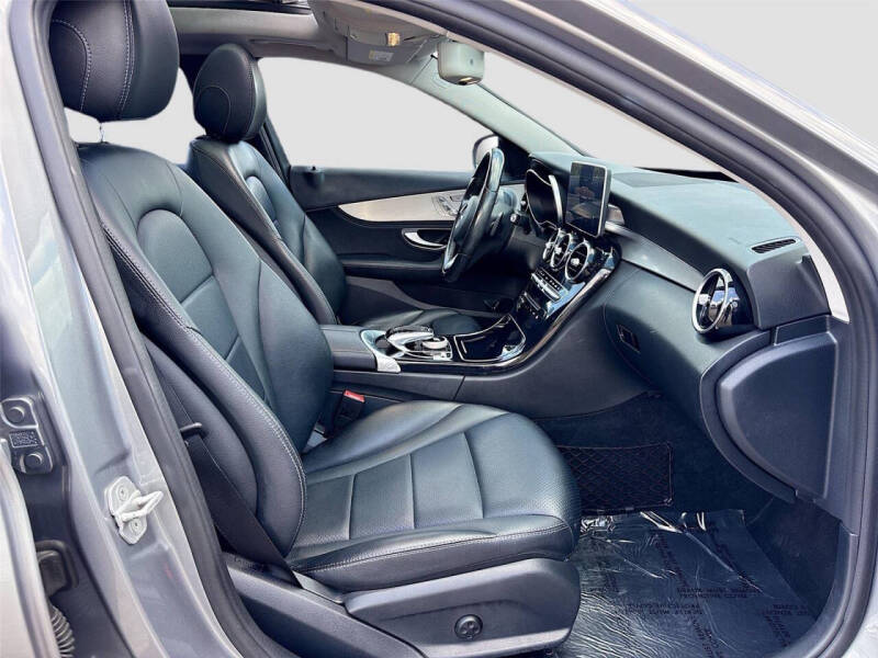 2016 Mercedes-Benz C-Class