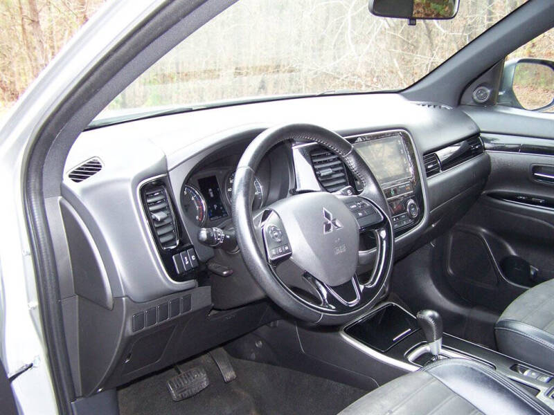 2019 Mitsubishi Outlander