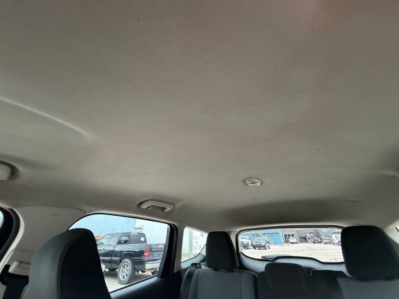 2019 Ford Escape S