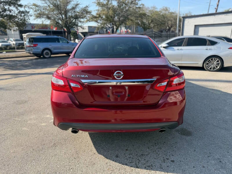 2017 Nissan Altima