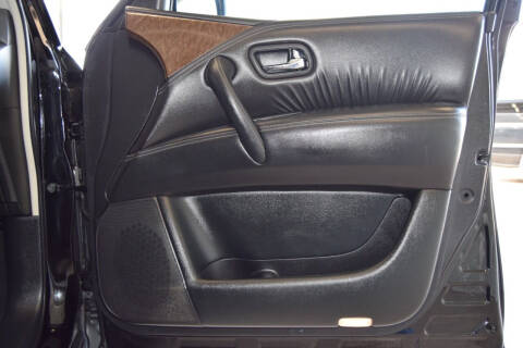 2017 Infiniti QX80 Signature Edition