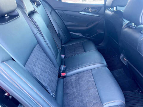 2022 Nissan Maxima 3.5 SR