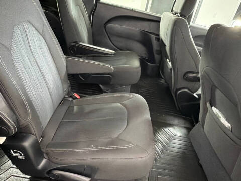 2018 Chrysler Pacifica Touring Plus