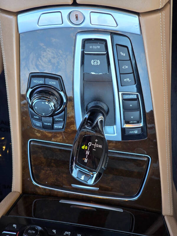 2013 BMW 7 Series 750Li xDrive