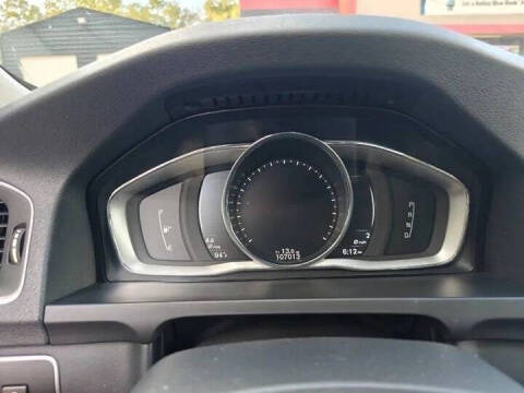 2017 Volvo S60 T5 Inscription Platinum