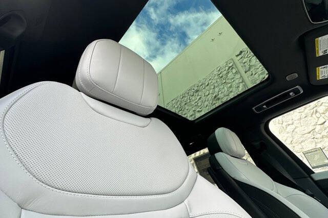 2025 Land Rover Range Rover Sport P400 Dynamic SE