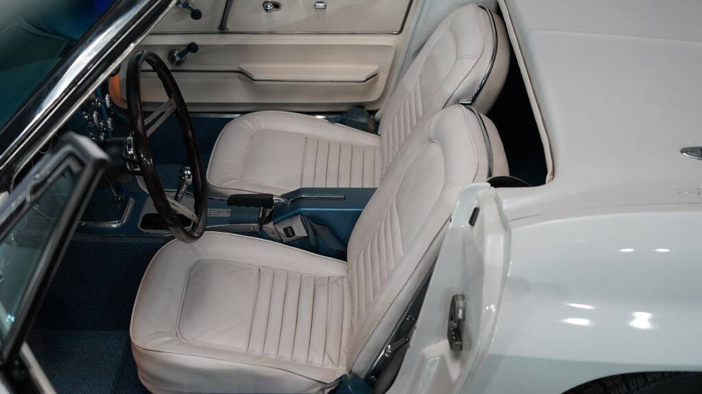 1967 Chevrolet Corvette 15
