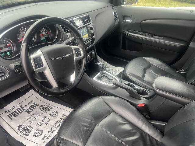 2011 Chrysler 200 Limited