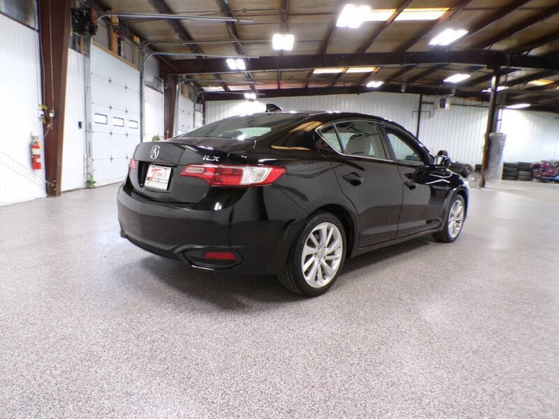 2017 Acura ILX