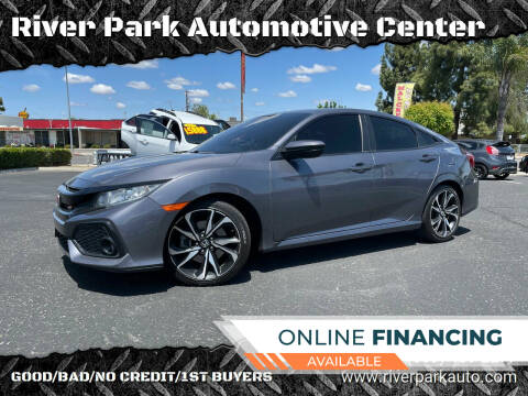 2018 Honda Civic for sale at River Park Automotive Center in Fresno CA