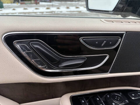 2018 Lincoln Navigator Select