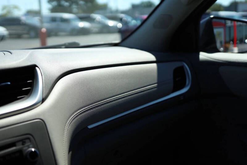 2017 Chevrolet Traverse LS