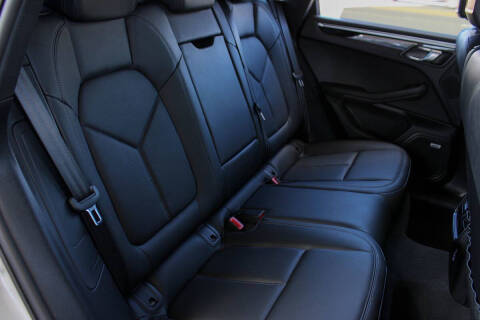 2021 Porsche Macan