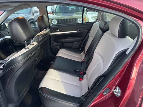 2010 Subaru Legacy 2.5i Premium