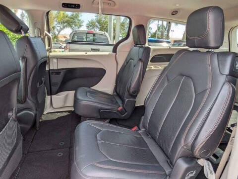 2018 Chrysler Pacifica Touring L
