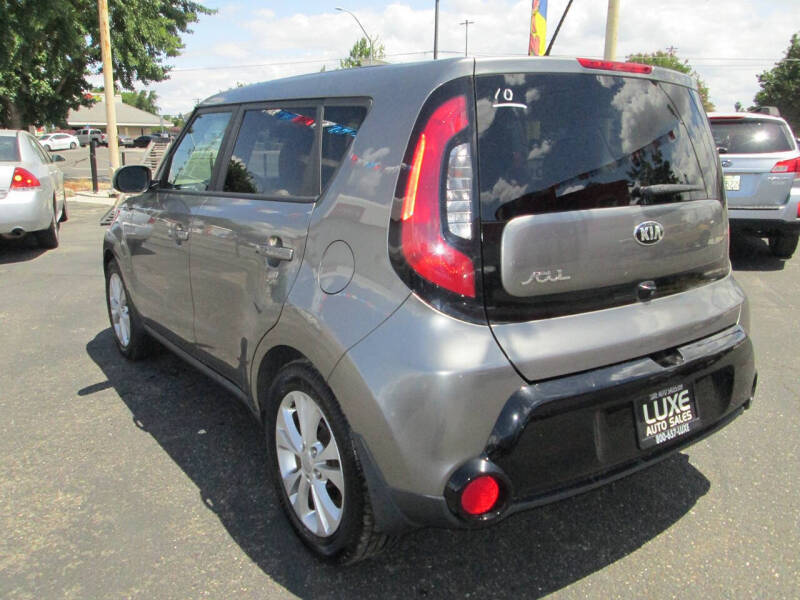 2016 Kia Soul +
