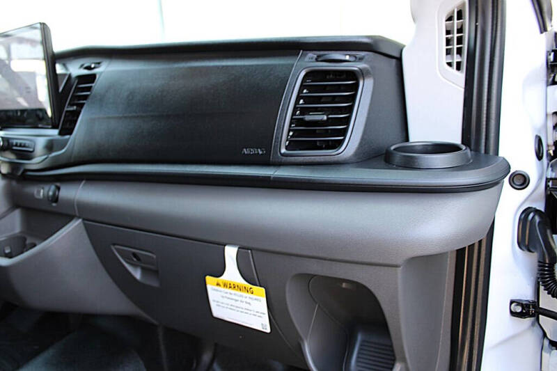 2024 Ford Transit 250