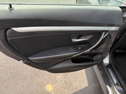 2018 BMW 3 Series 330i xDrive Gran Turismo