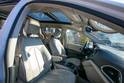 2020 Chrysler Pacifica Limited