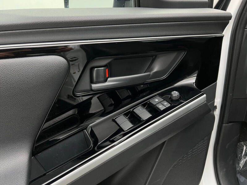 2023 Toyota bZ4X XLE