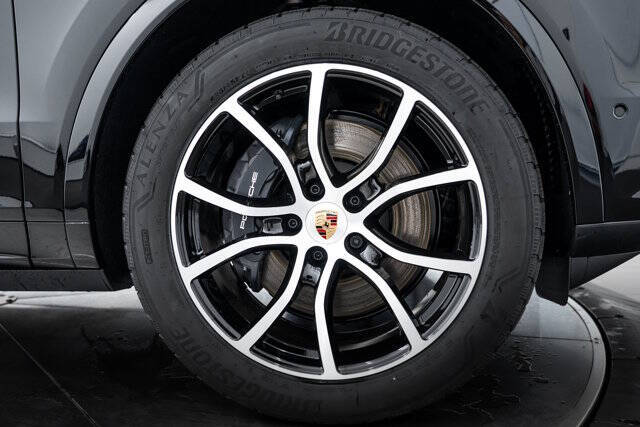 2026 Porsche Cayenne