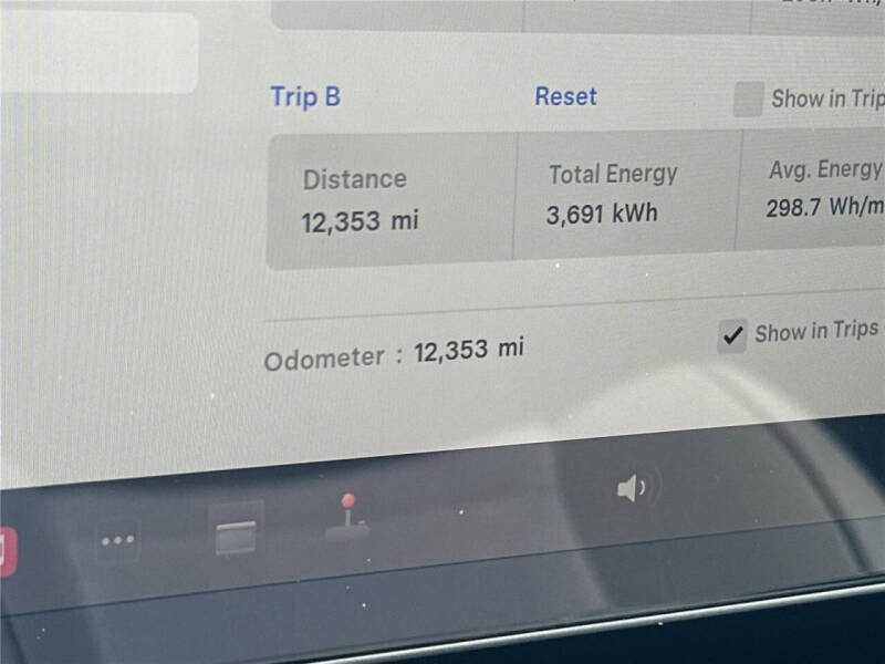 2024 Tesla Model 3 Performance