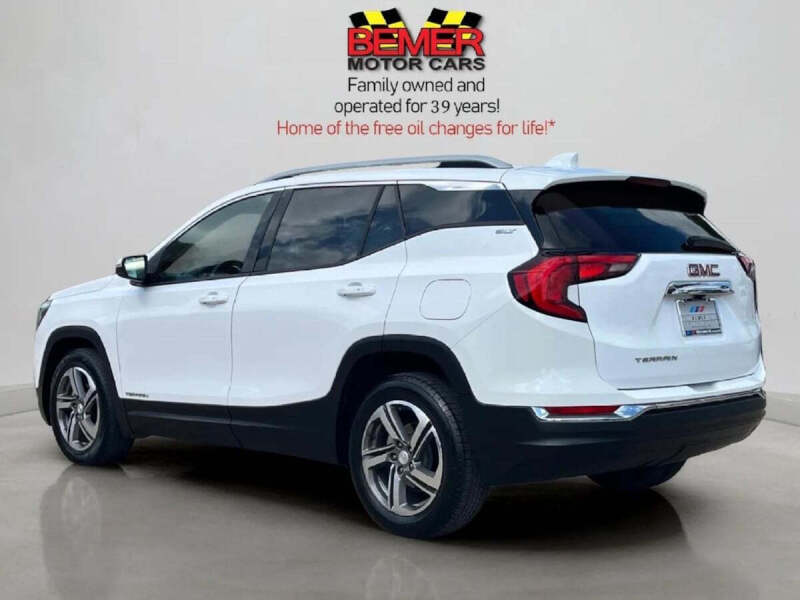 2021 GMC Terrain SLT